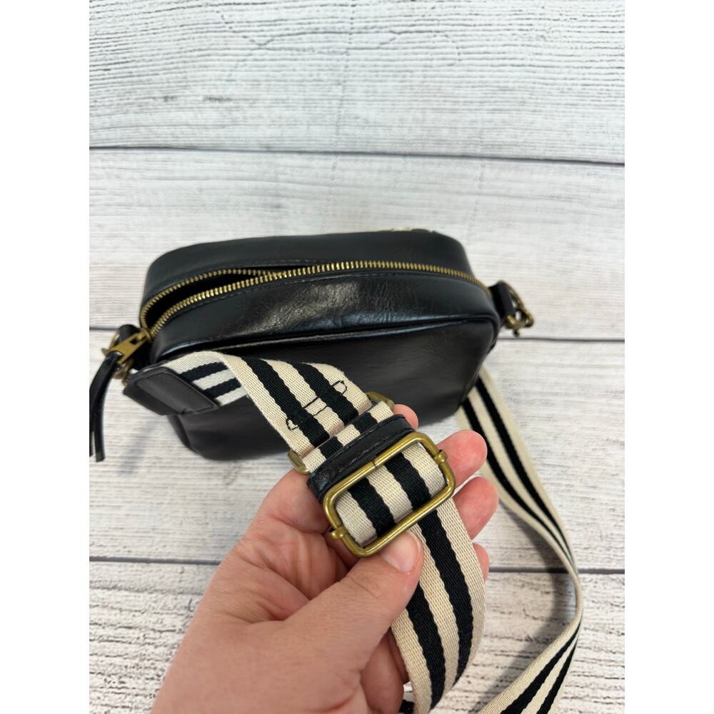 Universal Thread Black & Cream Checkered Small Cr… - image 8